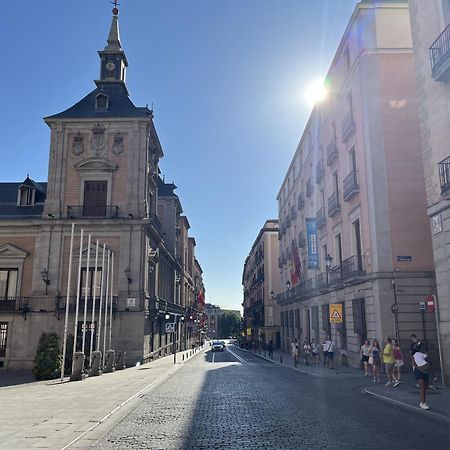Dplace To Be - Exclusive Apartments In Historic Center Madrid Exterior photo